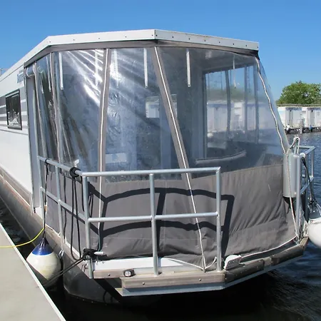 Hausboot Max By Fewo-plan Henn101 Botel