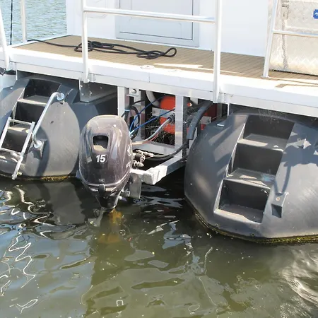 Hausboot Max By Fewo-plan Henn101 Botel