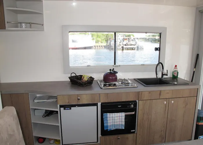 Hausboot Max By Fewo-plan Henn101 Botel